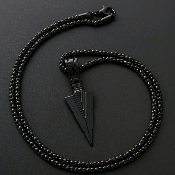 . Other - Black Arrow Head Charm Necklace